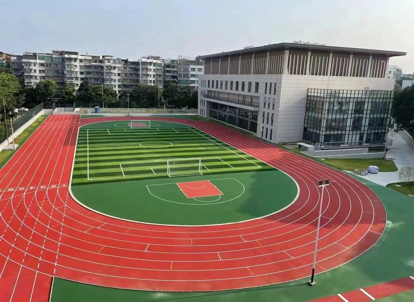 曲靖市橡胶跑道塑胶篮球场 - 价格